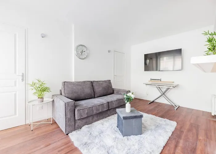 Bright And Comfortable 1-bedroom